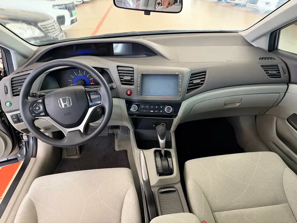 Honda Civic — миниатюра 19