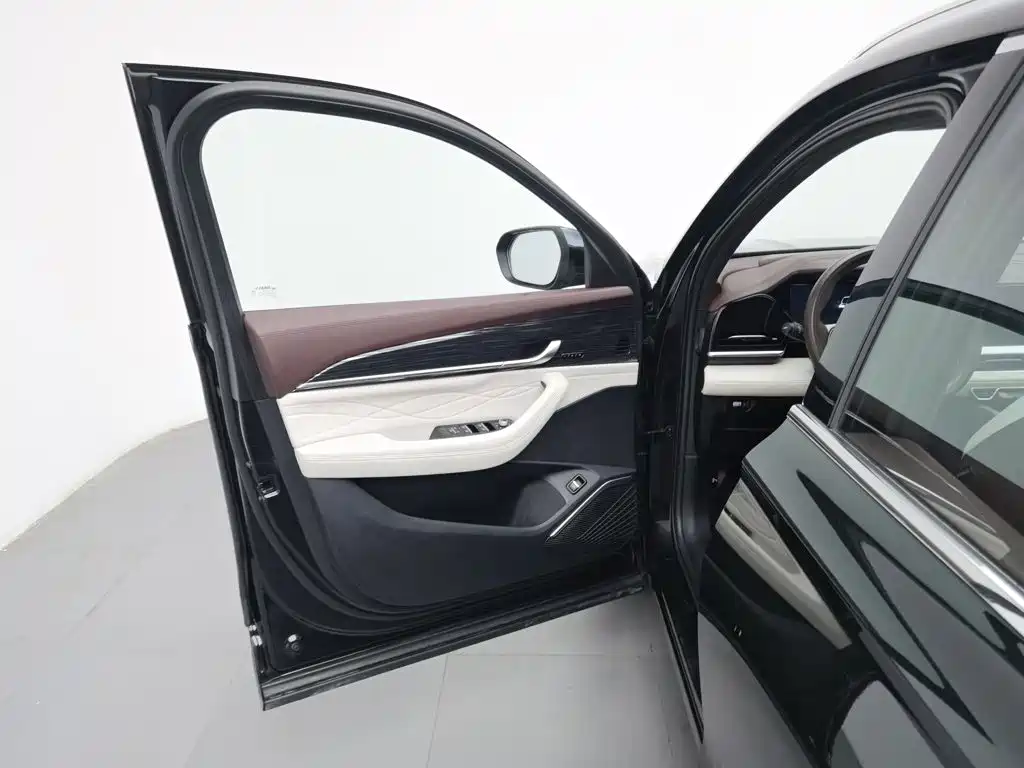 Geely Xingyue L — миниатюра 8