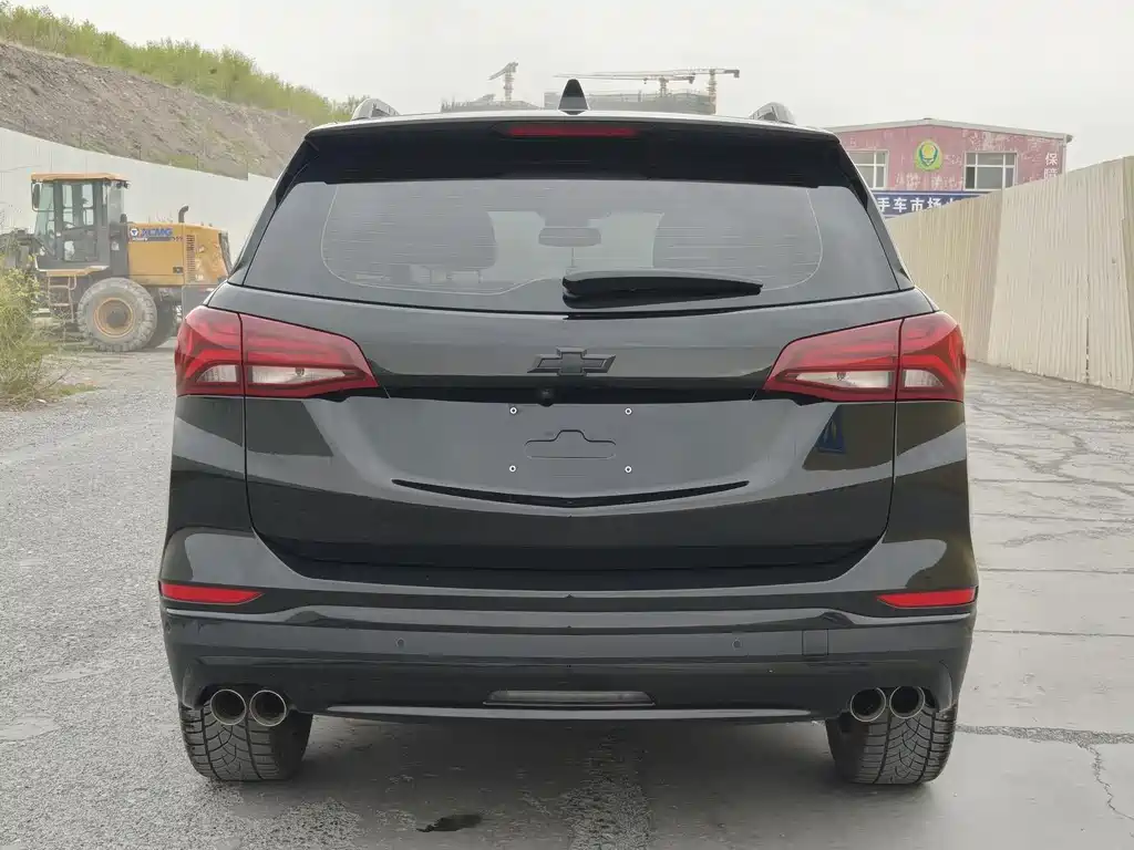 Chevrolet Equinox — миниатюра 8
