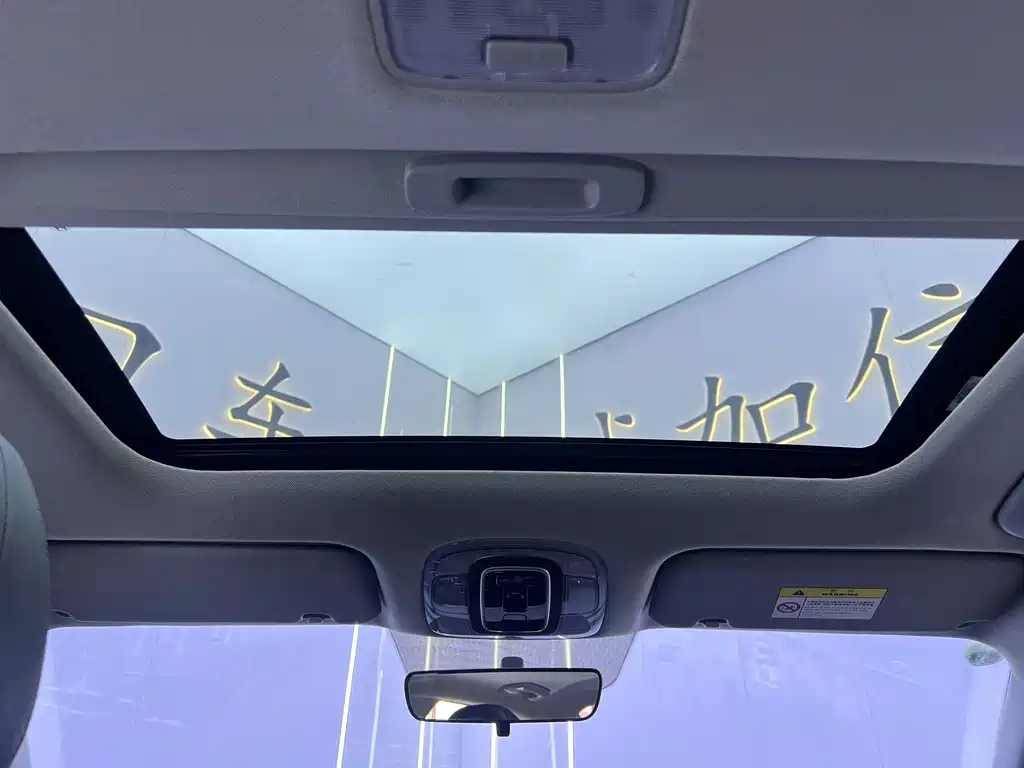 Hyundai Elantra — миниатюра 15
