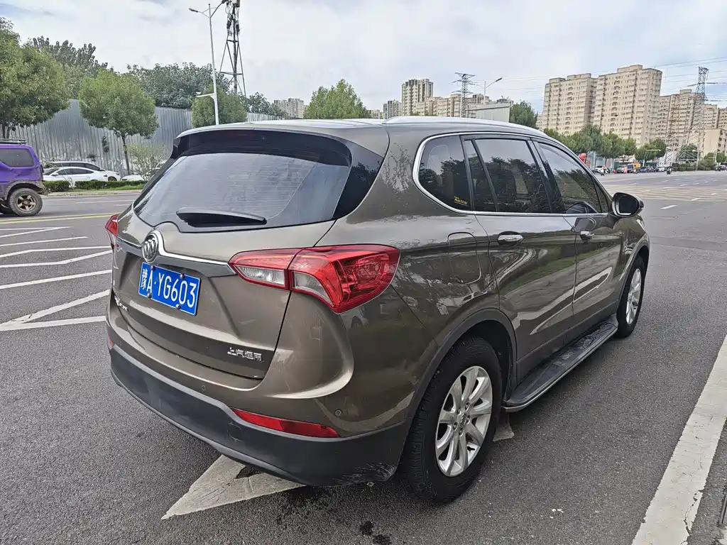 Buick Envision Plus — миниатюра 10