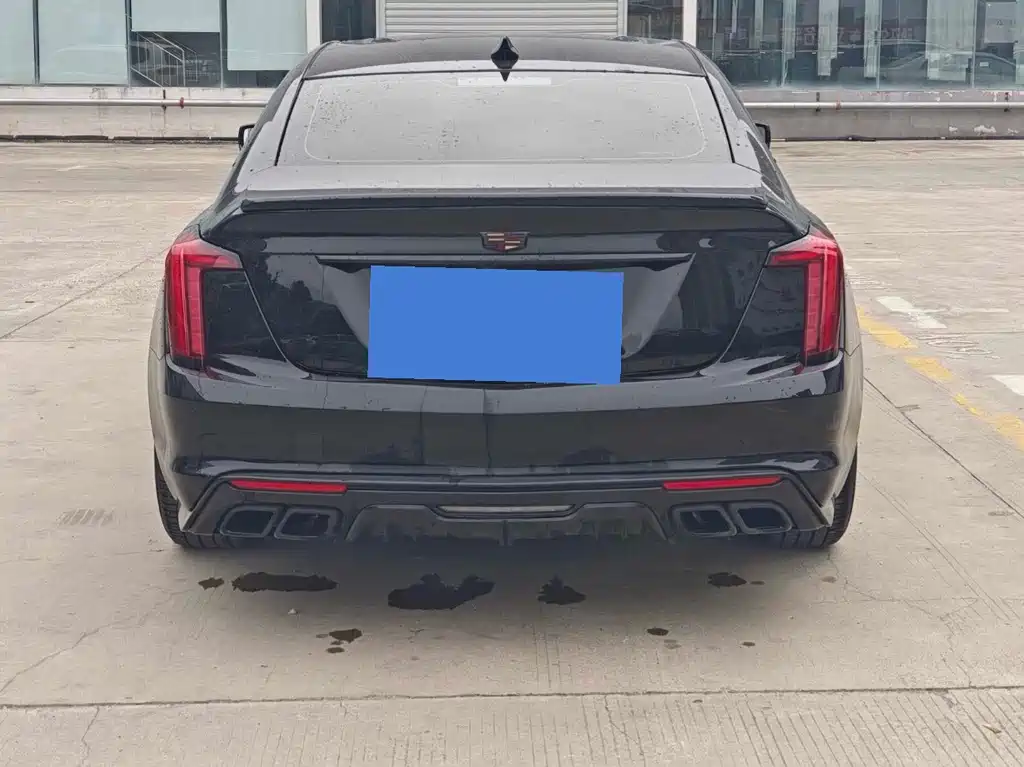 Cadillac CT5 — миниатюра 8