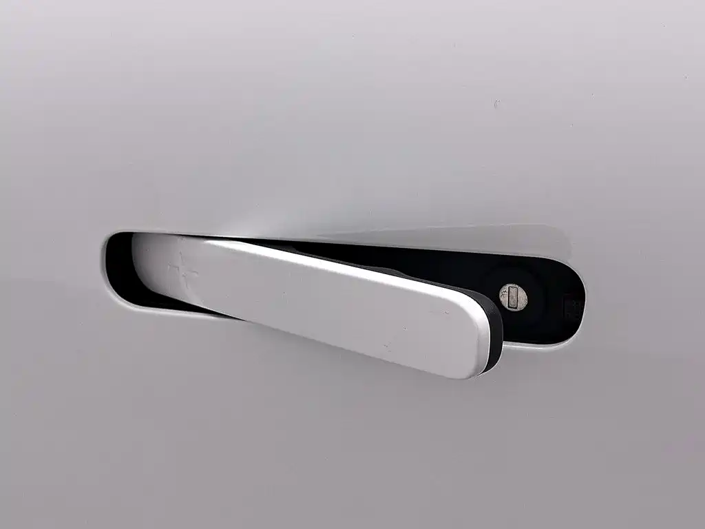 Galaxy Galaxy E5 — миниатюра 18