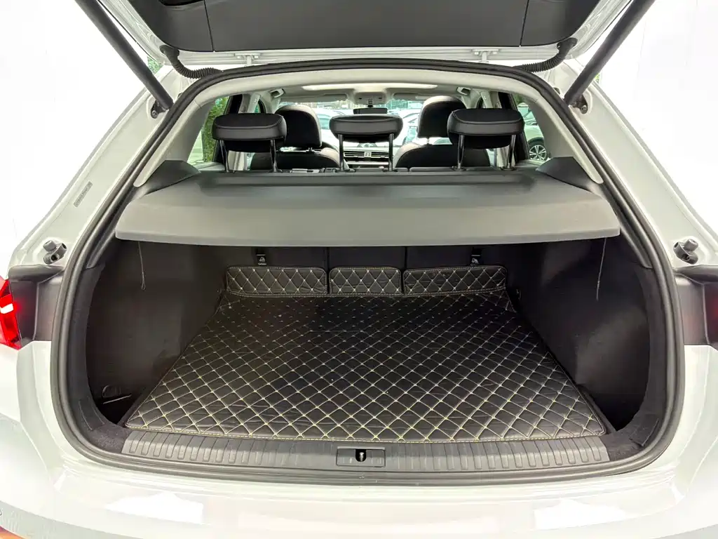 Audi Q3 — миниатюра 20