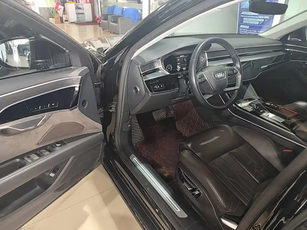 Audi A8 — миниатюра 16