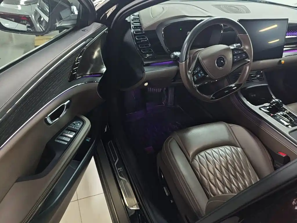BYD Han — миниатюра 16