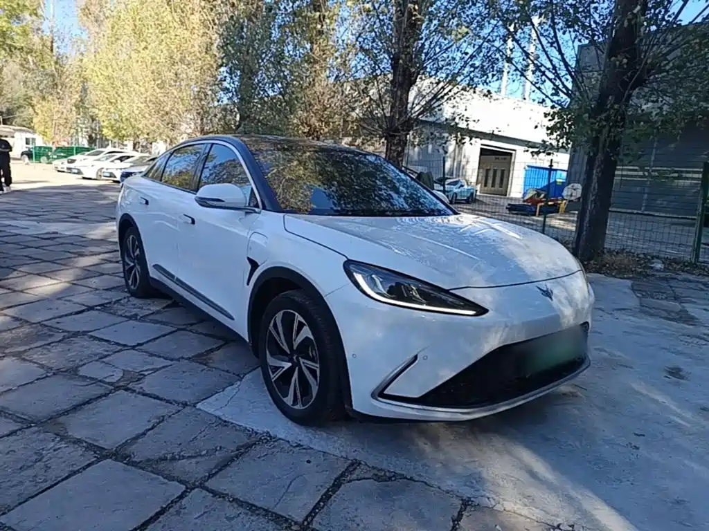 ARCFOX Alpha S — миниатюра 4