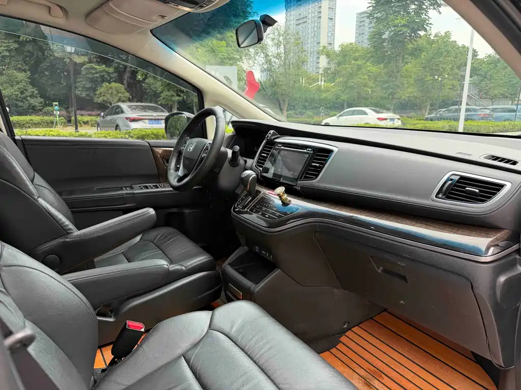 Honda Odyssey — миниатюра 12