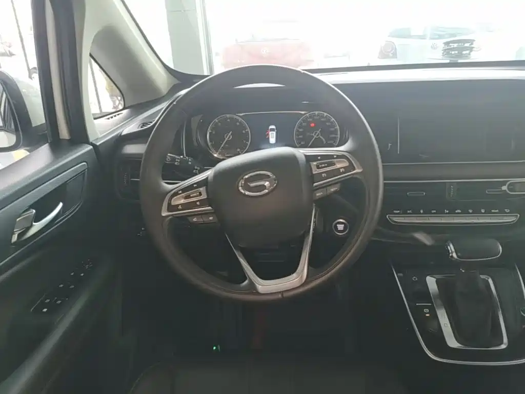 GAC Motor Trumpchi M6 — миниатюра 11