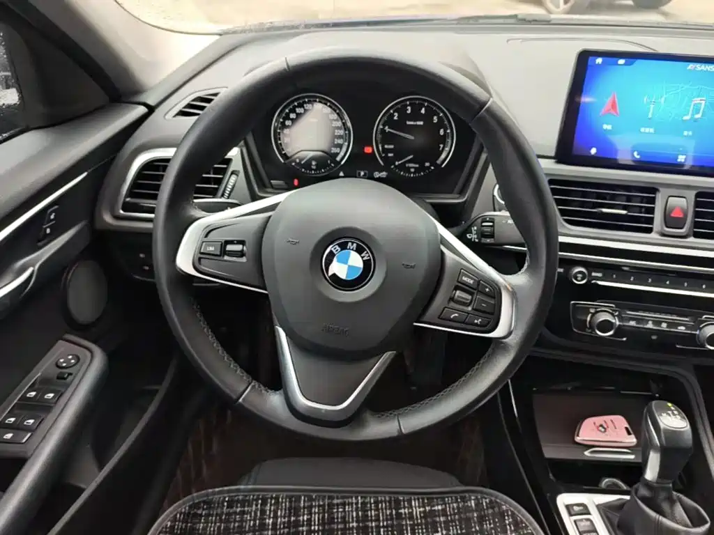 BMW 1 Series — миниатюра 11