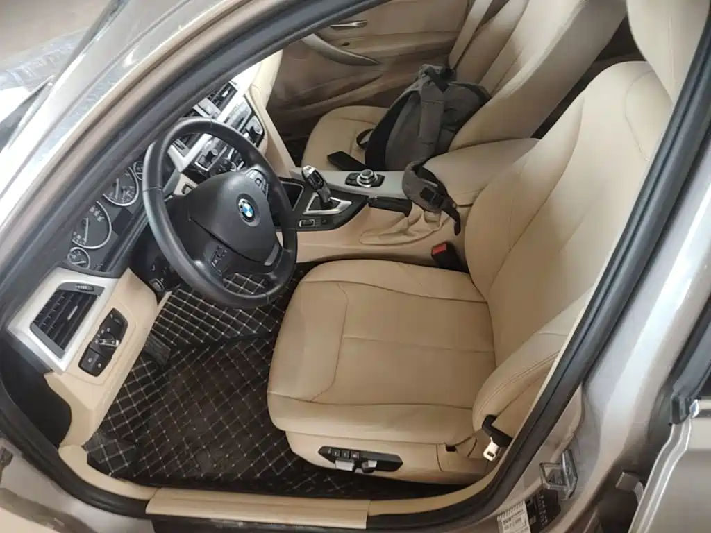 BMW 3 Series — миниатюра 15