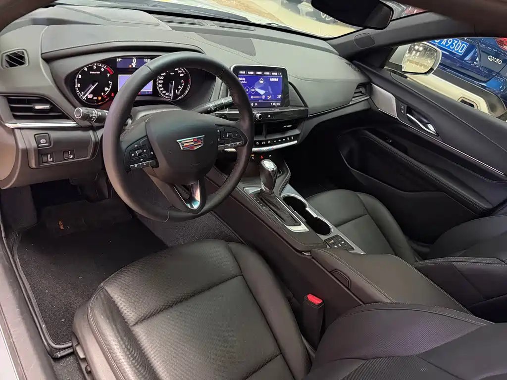 Cadillac CT4 — миниатюра 7