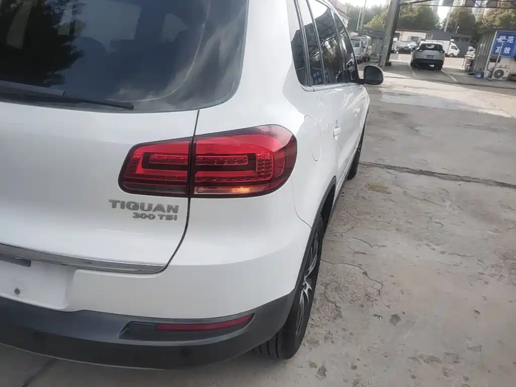 Volkswagen Tiguan — миниатюра 8