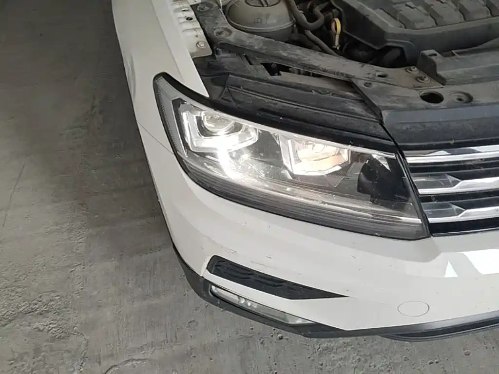 Volkswagen Tiguan L — миниатюра 13
