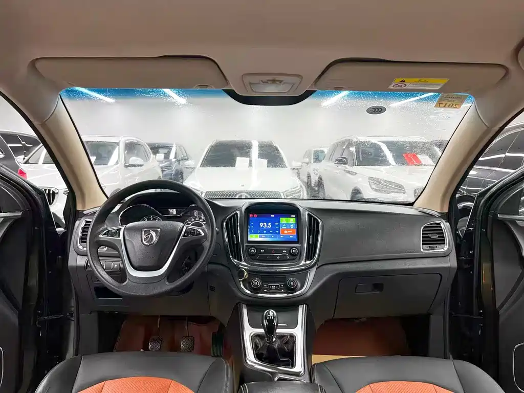 Baojun 560 — миниатюра 10