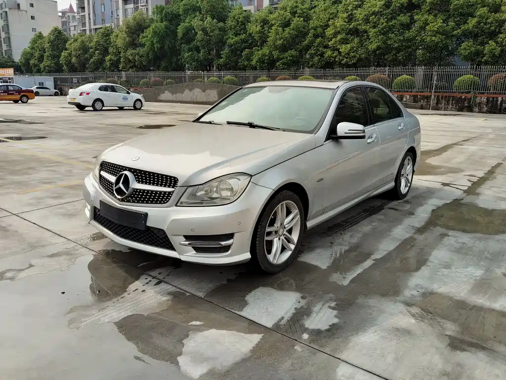 Mercedes-Benz C-Class 2013 C 260 Premium Elegant Type Grand Edition