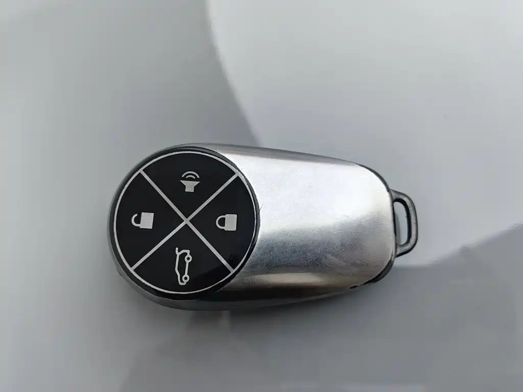NIO ES8 — миниатюра 19