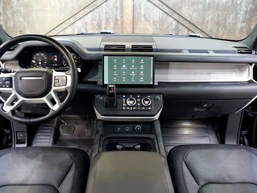 Land Rover Defender — миниатюра 7