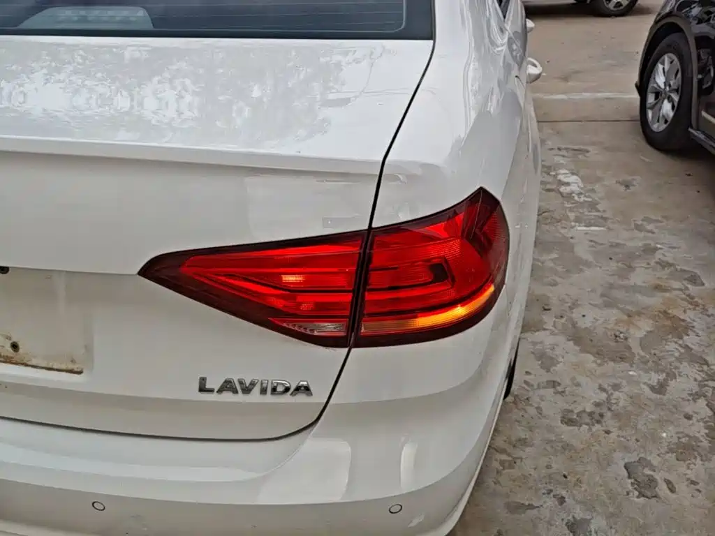Volkswagen Lavida — миниатюра 8