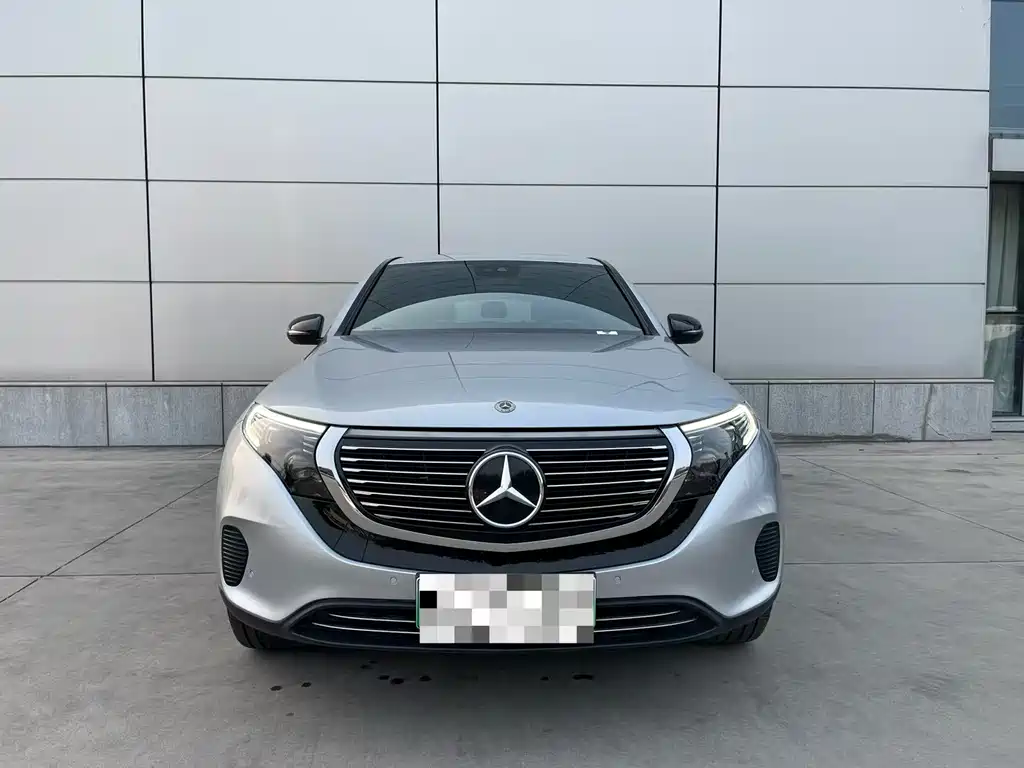 Mercedes-Benz EQC — миниатюра 2