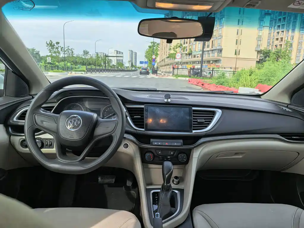 Buick Excelle — миниатюра 5