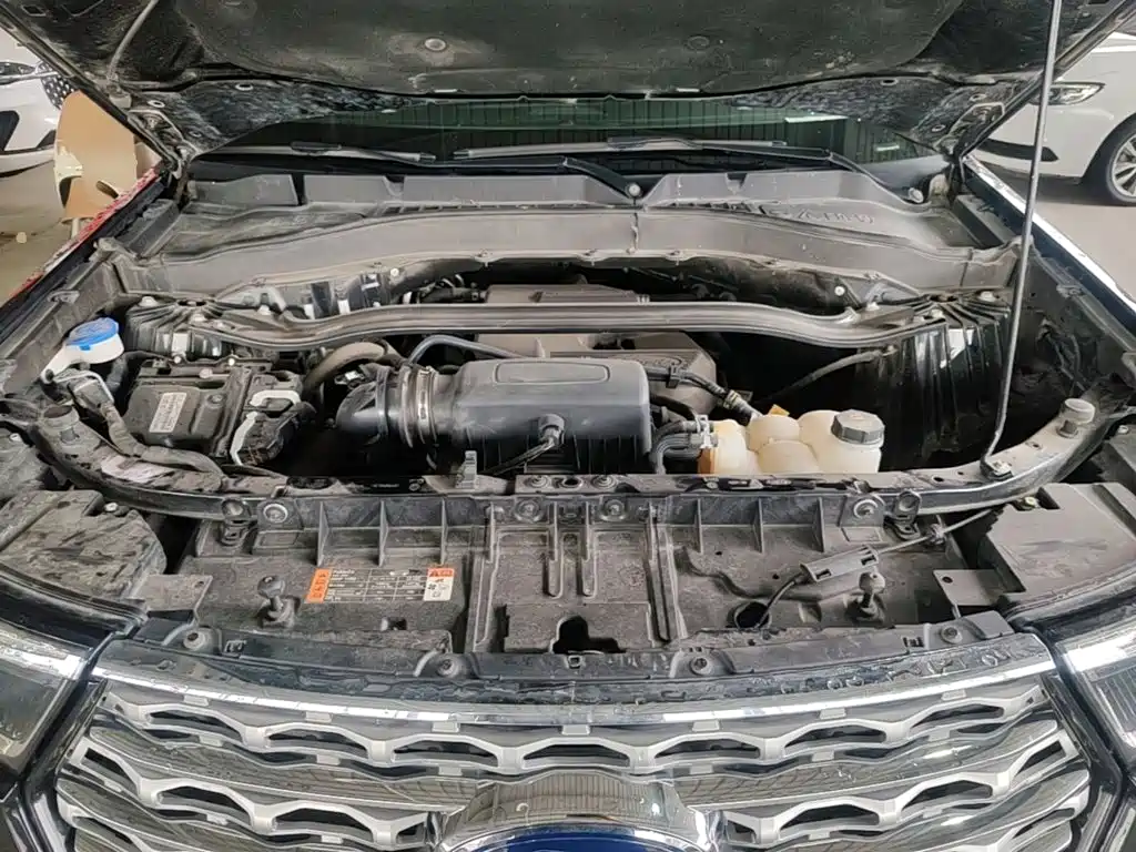 Ford Explorer — миниатюра 20