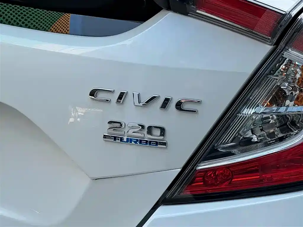 Honda Civic 2021 HATCHBACK 220TURBO CVT