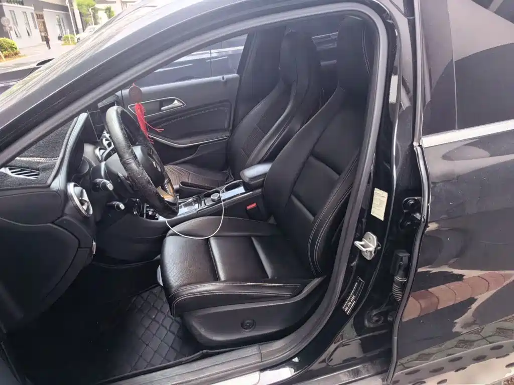 Mercedes-Benz GLA — миниатюра 16