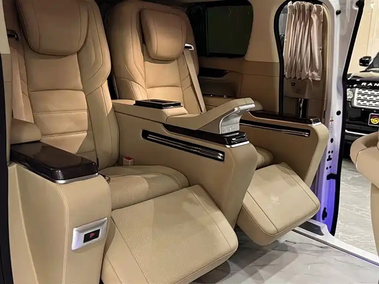 Toyota Vellfire — миниатюра 19