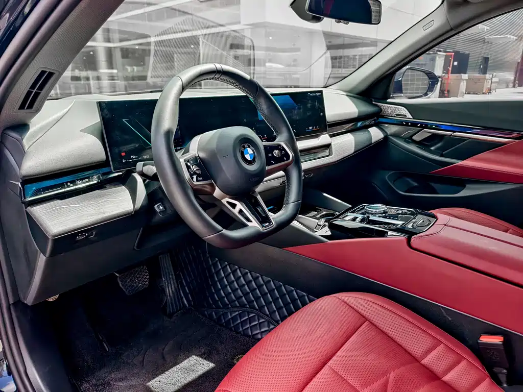 BMW 5 Series — миниатюра 20