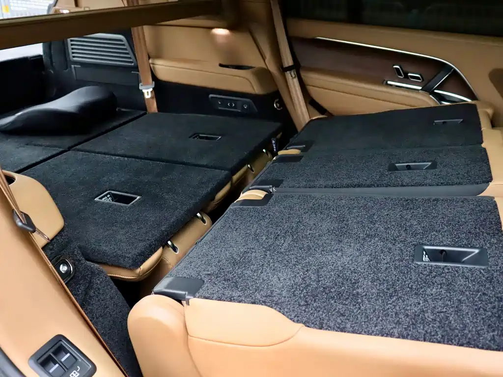 Land Rover Range Rover — миниатюра 20