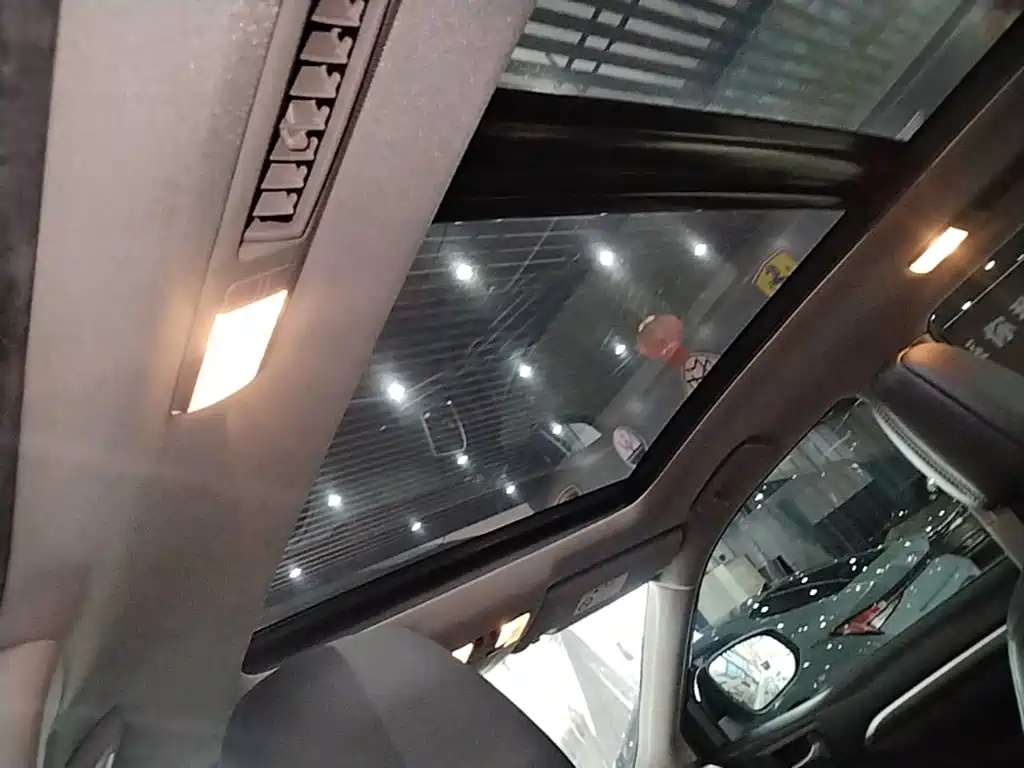 Toyota Highlander — миниатюра 18