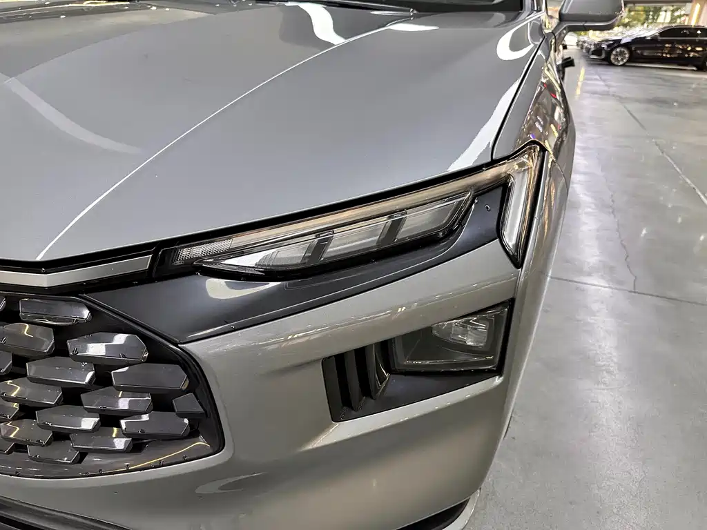 Ford Mondeo — миниатюра 4