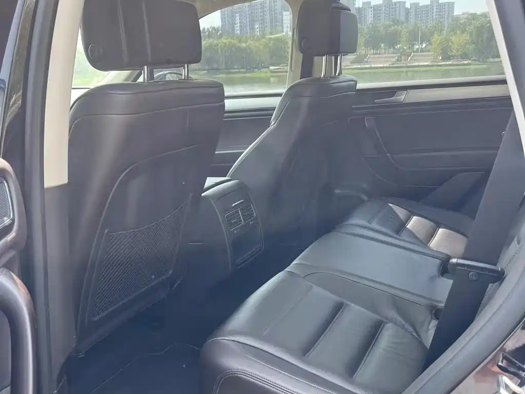 Volkswagen Touareg 2017 3.0TSI