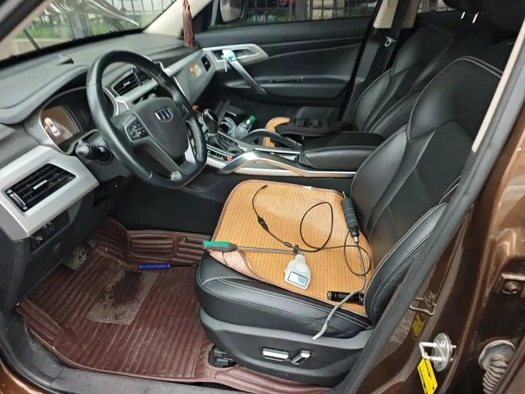 Geely Boyue — миниатюра 8