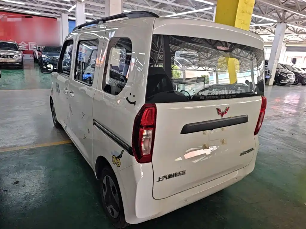 Wuling Zhiguang EV — миниатюра 5