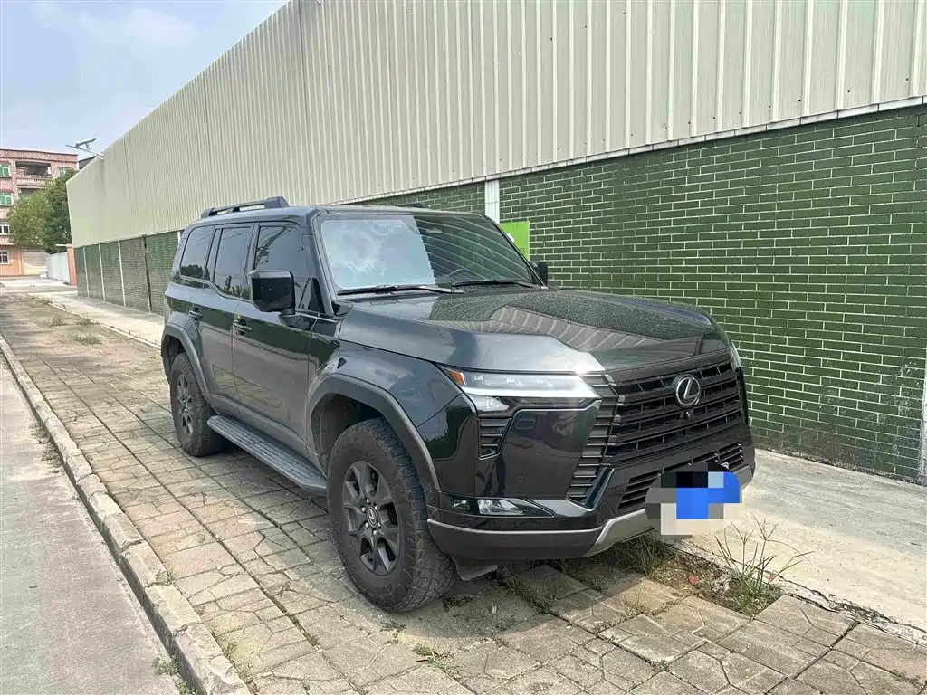 Lexus GX — миниатюра 2
