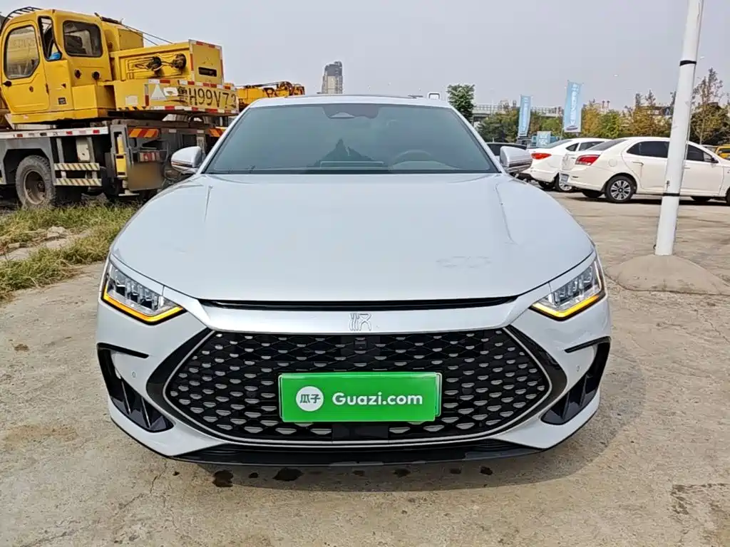 BYD Han — миниатюра 3