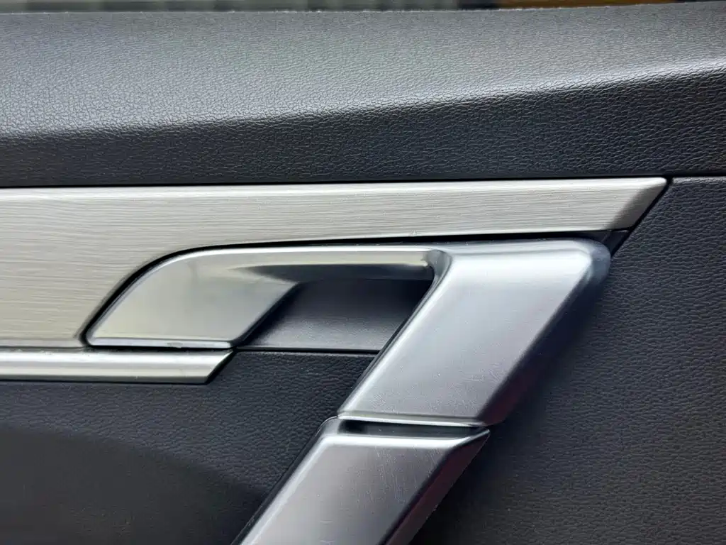 Geely Binyue — миниатюра 13