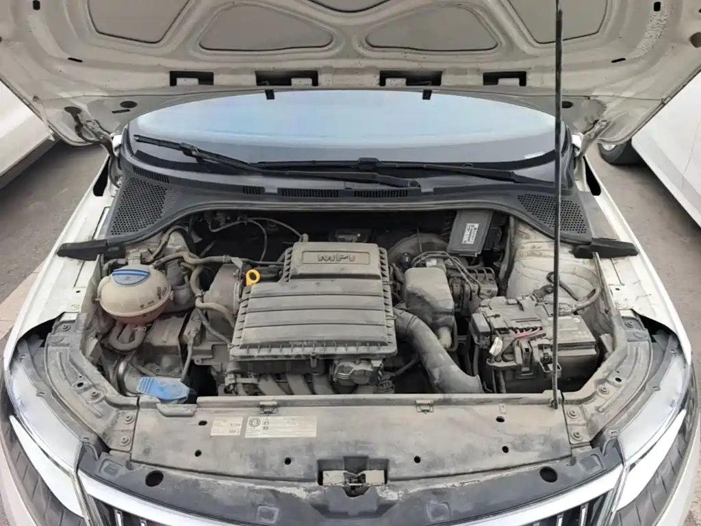 Skoda Rapid — миниатюра 20