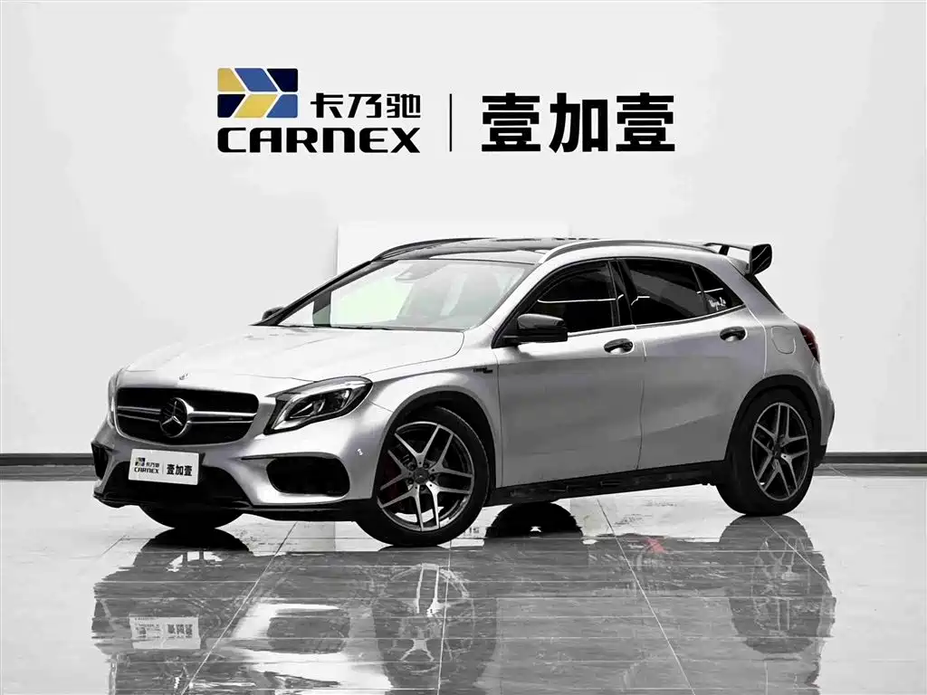 MERCEDES-BENZ GLA AMG