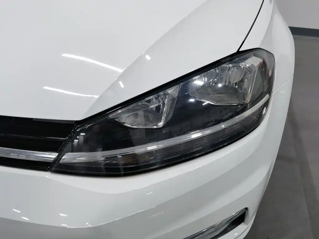 Volkswagen Golf — миниатюра 7