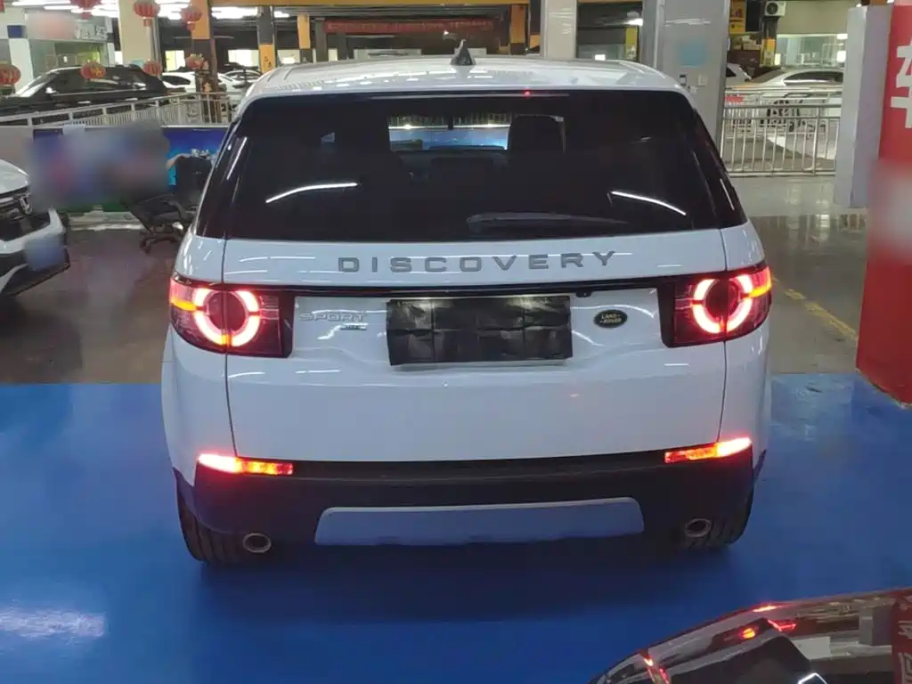 Land Rover Discovery Sport — миниатюра 6