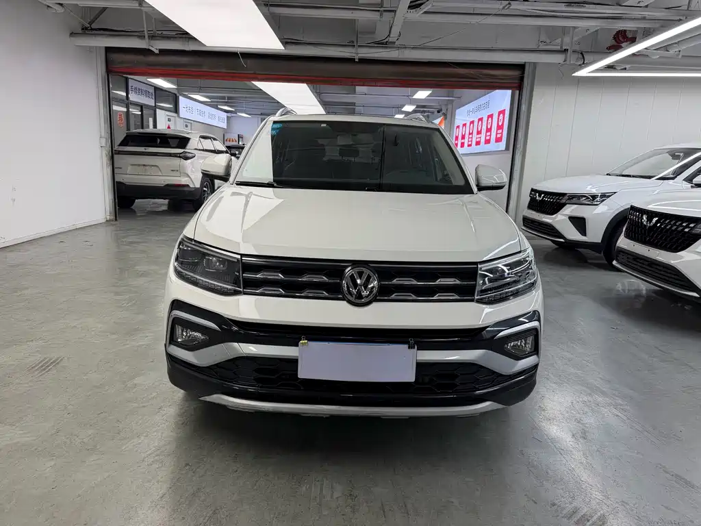 Volkswagen T-Cross — миниатюра 2