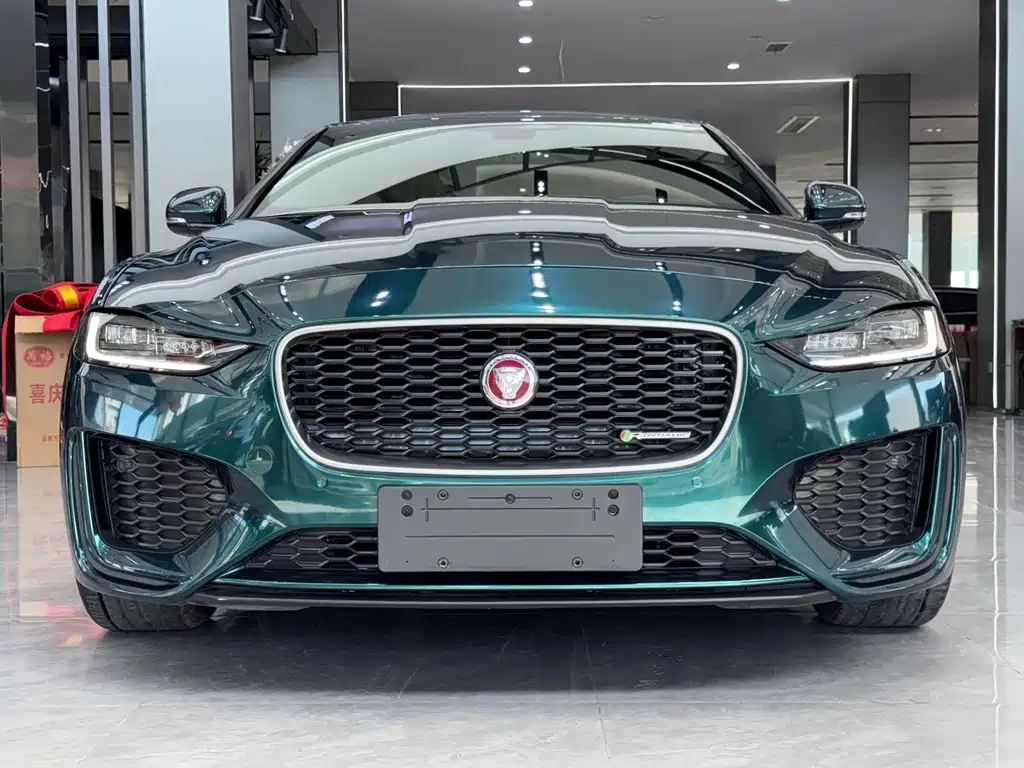 Jaguar XEL — миниатюра 2