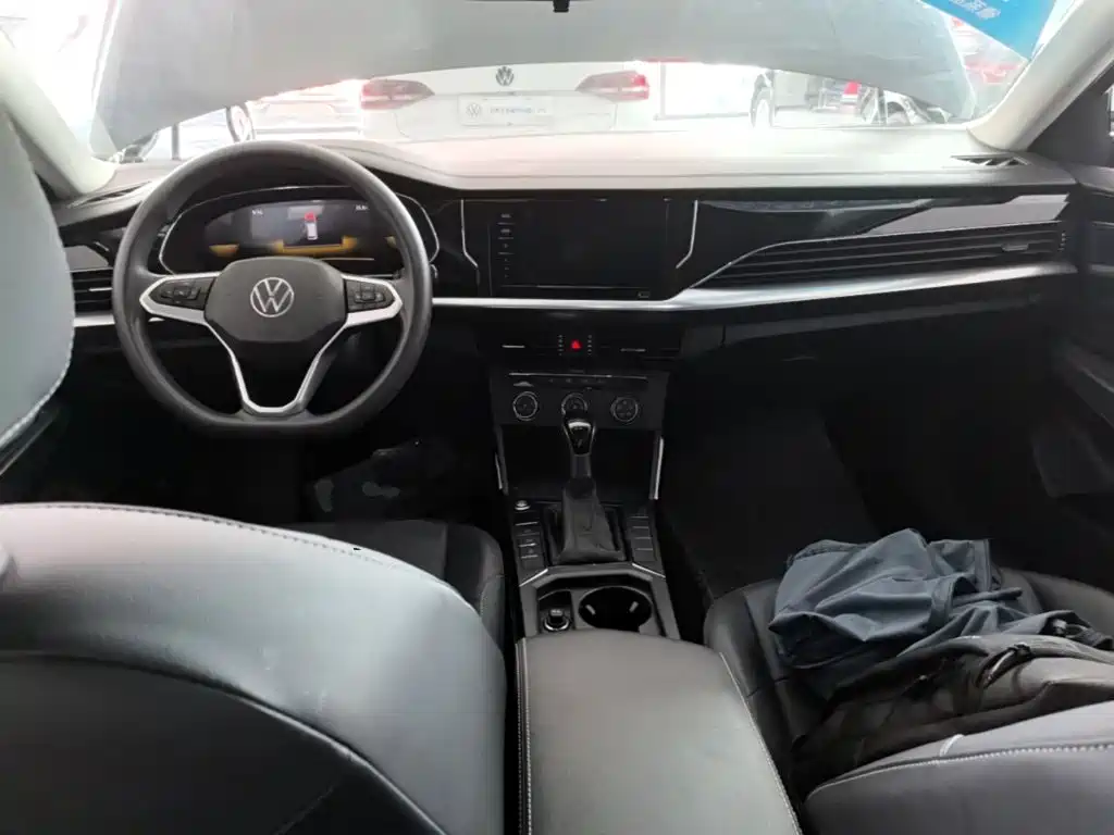 Volkswagen Passat — миниатюра 10