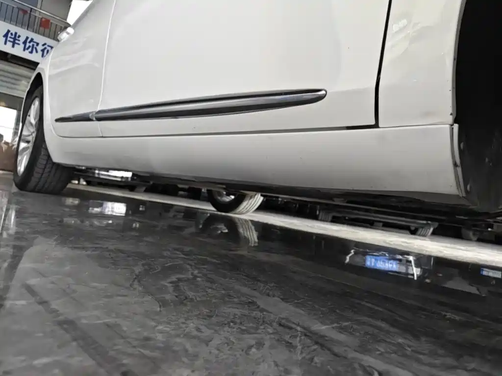 Cadillac XTS — миниатюра 21