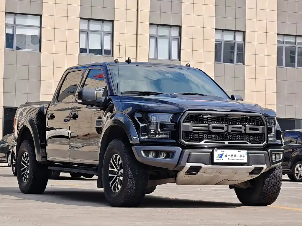 Ford F-150 Raptor — миниатюра 3