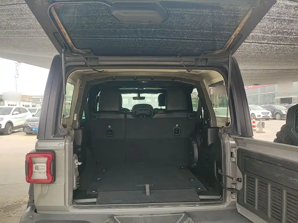 Jeep Wrangler — миниатюра 19