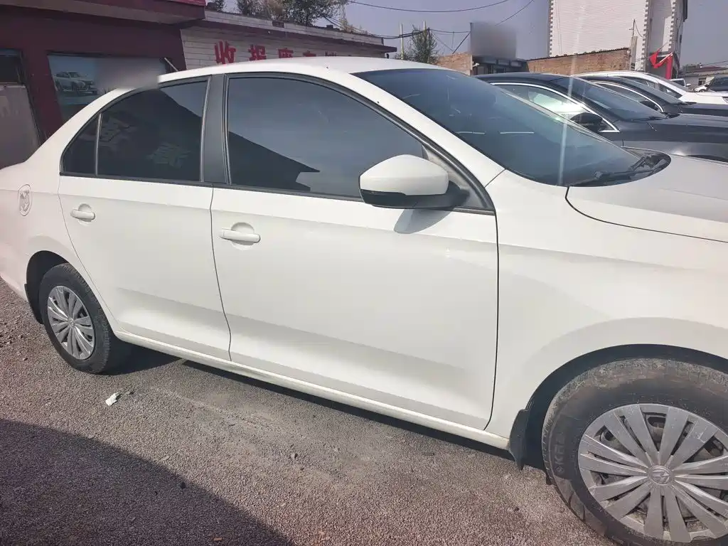 Volkswagen Santana — миниатюра 5